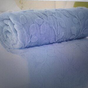 Soft plush throw blanket cover for bed, sofa couch contemporary solid color NWT